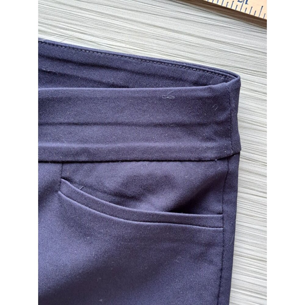 Chico's Women's Size 2.5R 14 Navy Wide-Leg Dress Pants Pull On Pockets Office - Picture 2 of 10